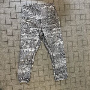 Lululemon align Patterned crop leggings